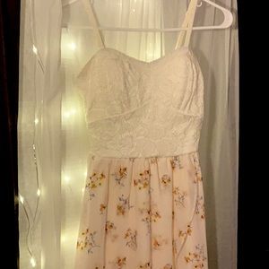 Floral 🌸🌷 Dress for sale 💸😇